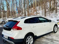Begagnad Volvo V40 CC Pro 150 HK (110 kW) 2019 Kombi