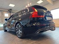 Begagnad Volvo V60 Inscription 340 HK (250 kW) 2021 Svart Kombi