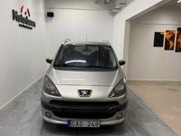 Begagnad Peugeot 1007 Sport 109 HK (80 kW) 2005 Silver Minibuss