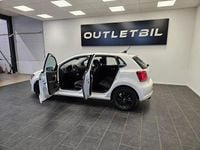 Begagnad VW Polo 90 HK (66 kW) 2012 Vit Halvkombi