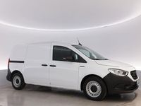 Begagnad Mercedes eCitan 90 kW (123 HK) 2023 Vit (arktisk vit) Van