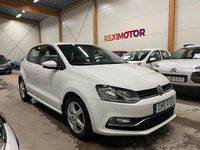 Begagnad VW Polo 90 HK (66 kW) 2015 Vit Halvkombi