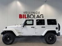 Begagnad Jeep Wrangler Unlimited Sahara 284 HK (208 kW) 2015 Vit SUV