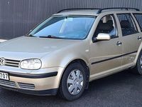 Begagnad VW Golf IV 105 HK (77 kW) 2001 Ljusbrunmetallic Kombi