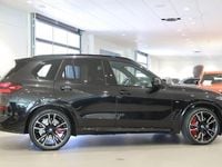 Begagnad BMW X5 M Sport 496 HK (364 kW) 2025 Svart SUV