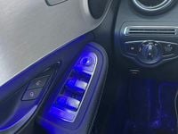 Begagnad Mercedes C300e 306 HK (225 kW) 2021 Silvermetallic med viss ton mot brons