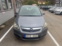 Begagnad Opel Zafira 140 HK (102 kW) 2007 Grå Minibuss
