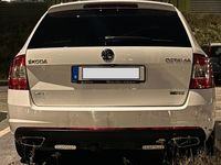 begagnad Skoda Octavia Kombi RS 4x4 2.0 TDI 4x4 Premium Euro 6