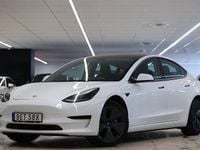 Begagnad Tesla Model 3 Standard Range 235 kW (320 HK) 2023 Vit Sedan