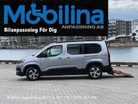 Ny Peugeot Rifter 131 HK (96 kW) 2025 Pearal nera black metalic Minibuss