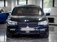 Begagnad BMW 750 M Sport 450 HK (330 kW) 2016 Svart Sedan