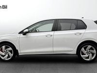 Begagnad VW Golf VIII GTE 150 HK (110 kW) 2023 Vit Halvkombi