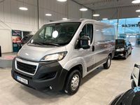 begagnad Peugeot Boxer Van 330/VÄRMARE/Moms/Drag/Lågmilare