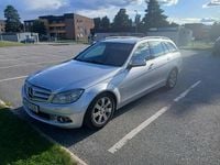 Begagnad Mercedes 220 2008