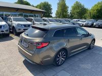 begagnad Toyota Corolla Touring Sports Style Teknikpaket Nybilsgarant