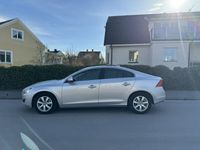 begagnad Volvo S60 D2 Momentum Euro 5