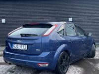 begagnad Ford Focus 5-dörrars 1.8 NYBESIKTAD