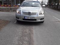 begagnad Toyota Avensis Kombi 2.0 D-4 VVT-i Euro 4