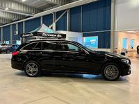 Begagnad Mercedes C300 Avantgarde 313 HK (230 kW) 2023 Svart