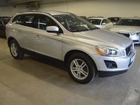 begagnad Volvo XC60 2.4D ((163hk) AWD Geartronic City Safety / D-värmare / Drag M.M