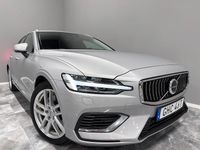 Begagnad Volvo V60 253 HK (186 kW) 2022 Silver Kombi