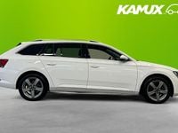 Begagnad Skoda Superb Business Line 156 HK (114 kW) 2021 Vit Kombi