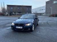 Begagnad BMW 318 143 HK (105 kW) 2011 Kombi