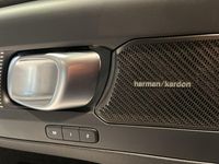 Begagnad Volvo EX40 Plus 185 kW (252 HK) 2025 Blå SUV