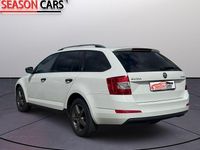 Begagnad Skoda Octavia 111 HK (81 kW) 2015 Vit Kombi