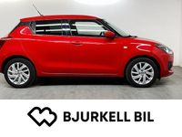 Begagnad Suzuki Swift 83 HK (61 kW) 2022 Röd Halvkombi