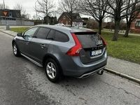 begagnad Volvo V60 CC D3 Geartronic Momentum Euro 6