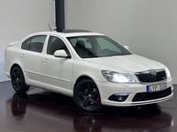 Begagnad Skoda Octavia RS 200 HK (147 kW) 2011 Vit Halvkombi