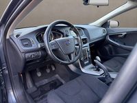 Begagnad Volvo V40 Kinetic 116 HK (85 kW) 2013 Grå Halvkombi