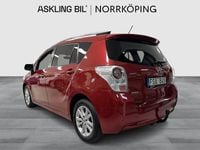 Begagnad Toyota Verso Business Edition 147 HK (108 kW) 2011 Mörkröd Minibuss