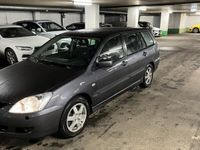 begagnad Mitsubishi Lancer Kombi 1.6 CVT Euro 3 NY BESIKTAD