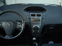 begagnad Toyota Yaris 5-dörrar 1.33 Dual VVT-i Euro 4