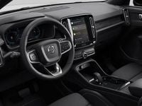 Begagnad Volvo XC40 Plus 188 kW (256 HK) 2024 Vit SUV