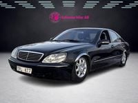 Begagnad Mercedes S430 279 HK (205 kW) 1999 Svart Sedan