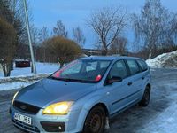 Begagnad Ford Focus 115 HK (84 kW) 2005 Kombi