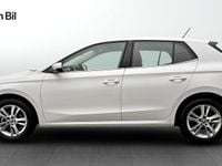 Begagnad Skoda Fabia Comfort 112 HK (82 kW) 2023 Vit (moon white metallic) Halvkombi