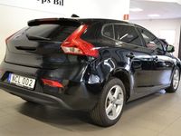 begagnad Volvo V40 T2 NYSERVAD ÅRSSKATT 712:-