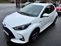 begagnad Toyota Yaris Hybrid CVT 116HK 5D 2500Mil Drag