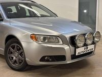 Begagnad Volvo V70 Momentum 163 HK (119 kW) 2011 Silver Kombi