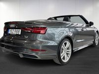 begagnad Audi A3 Cabriolet 1.4 TFSI COD S Tronic S-Line Navi 2017, Halvkombi