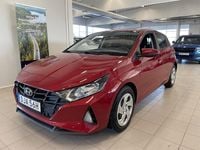 Begagnad Hyundai i20 Essential 84 HK (61 kW) 2022 Röd Halvkombi