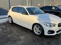 Begagnad BMW 118 136 HK (100 kW) 2019 Halvkombi