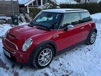 Begagnad Mini Cooper S 170 HK (125 kW) 2005 Halvkombi