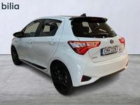 begagnad Toyota Yaris Hybrid e-CVT GR-SPORT Carplay B-Kam Keyless