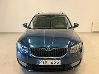 Begagnad Skoda Octavia Elegance 105 HK (77 kW) 2014 Mörkblå (blå) Kombi