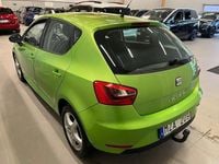 Begagnad Seat Ibiza Style 105 HK (77 kW) 2013 Grönmetallic